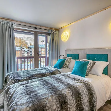 De Luxe Avec Cheminee, Balcon Et Services Inclus, Au Pied De La Foret De Bellevarde - Fr-1-694-12 Val-dʼIsère