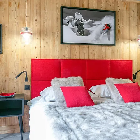 De Luxe Avec Cheminee, Balcon Et Services Inclus, Au Pied De La Foret De Bellevarde - Fr-1-694-12 *