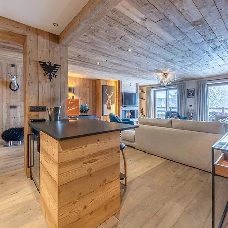 Lejlighed De Luxe Avec Cheminee, Balcon Et Services Inclus, Au Pied De La Foret De Bellevarde - Fr-1-694-12 Val-dʼIsère